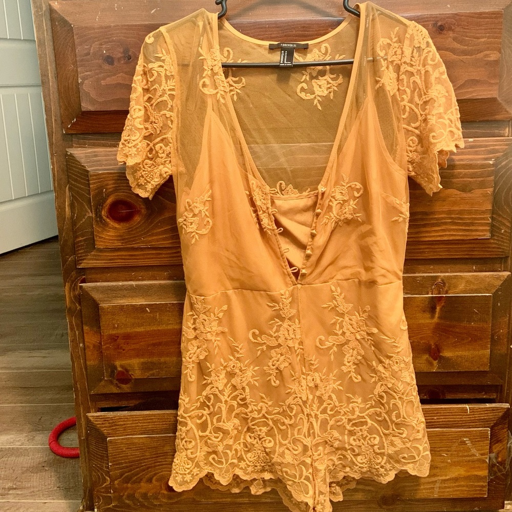 Forever 21 gold lace romper with slip, size M